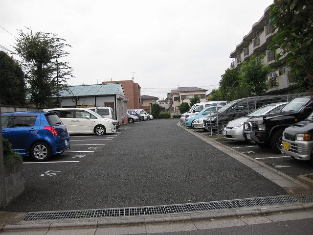 シャルムメゾン高松駐車場_画像1